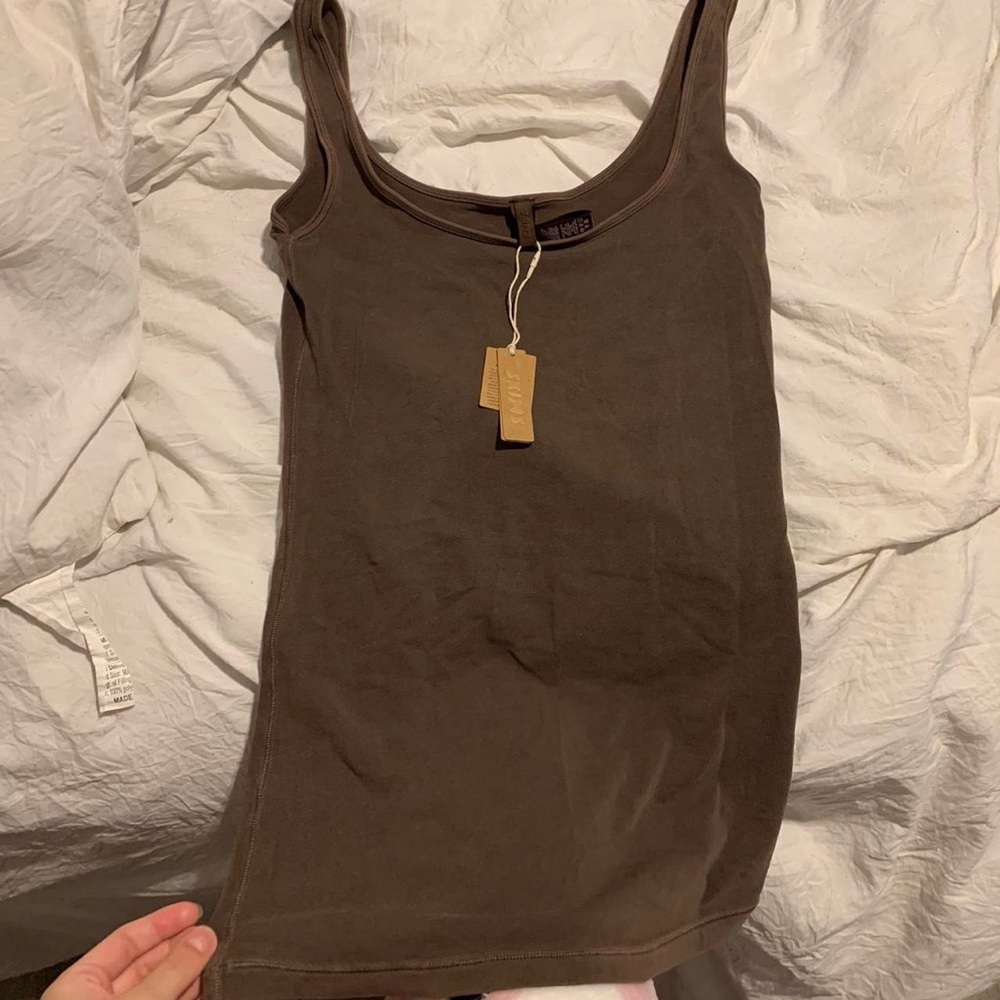 skims new vintage tank top